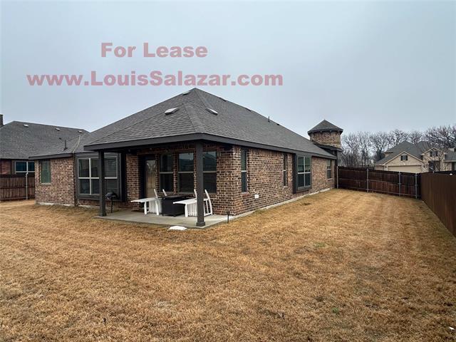 1905 Sunflower Dr in Glenn Heights, TX - Building Photo - Building Photo