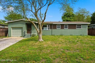 6713 Provost Rd N in Jacksonville, FL - Building Photo