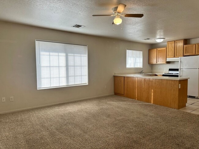 330 N 900 W in Cedar City, UT - Building Photo - Building Photo