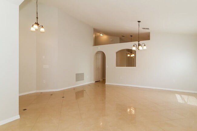 3049 Rob Way in Kissimmee, FL - Building Photo - Building Photo