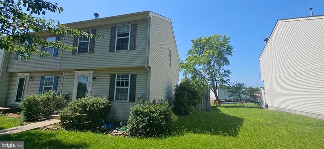 215 Georgetowne Ct in Stephens City, VA - Building Photo - Building Photo