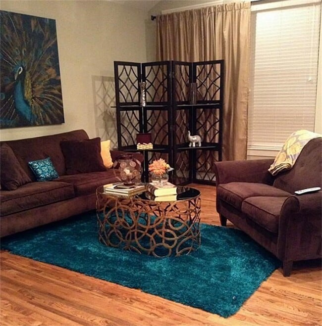 property at 2423 Roufa Rd