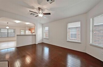 2606 James Bausch Ln in Austin, TX - Building Photo - Building Photo