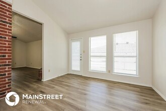 10909 Hornby St in Fort Worth, TX - Building Photo - Building Photo