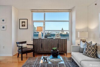 1800 Washington St in San Francisco, CA - Building Photo - Building Photo