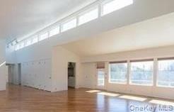 3 Artesian Way in Saint James, NY - Building Photo - Building Photo