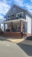 47 Fenwick St in Somerville, MA - Building Photo - Building Photo