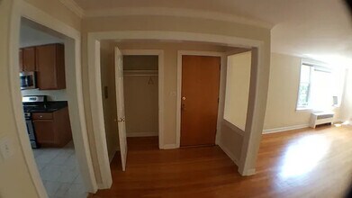 2950 W Arthur Ave in Chicago, IL - Building Photo - Building Photo