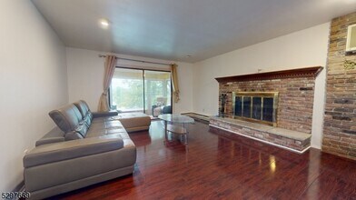 368 Lake Shore S in Montague, NJ - Building Photo - Building Photo