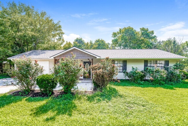 property at 5124 Rye Cir