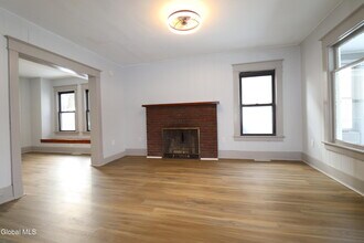 442 Plymouth Ave in Schenectady, NY - Building Photo - Building Photo