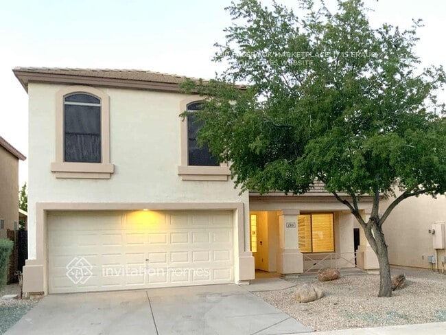 2315 W Running Deer Trl in Phoenix, AZ - Building Photo - Building Photo