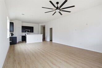 170 Rd 51022, Unit 2412 in Cleveland, TX - Building Photo - Building Photo