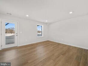 93 Cooperage Rd in Inwood, WV - Building Photo - Building Photo