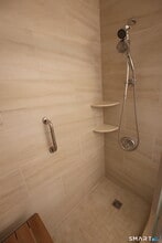 53 Hollister Way N in Glastonbury, CT - Building Photo - Building Photo