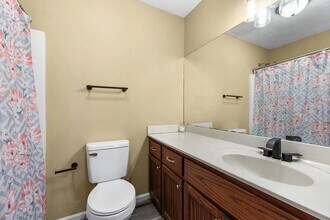 288 Blackey Bandy Rd in Bethpage, TN - Building Photo - Building Photo