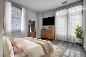 Flats at Sandy Springs in Sandy Spring, MD - Building Photo - Building Photo