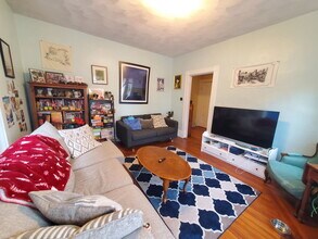 72 Marshall St in Medford, MA - Building Photo - Building Photo