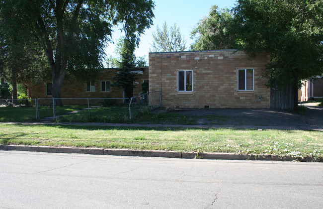 3700-3710 W 14th Ave in Denver, CO - Foto de edificio - Building Photo