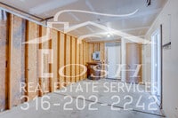 1059 E Karla Ave photo'