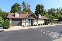 River View Townhomes in Elizabethton, TN - Foto de edificio - Building Photo