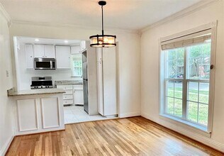 5123 Lahoma St in Dallas, TX - Building Photo - Building Photo