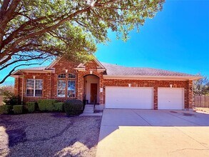 3927 Blue Monster Cove in Round Rock, TX - Building Photo - Building Photo