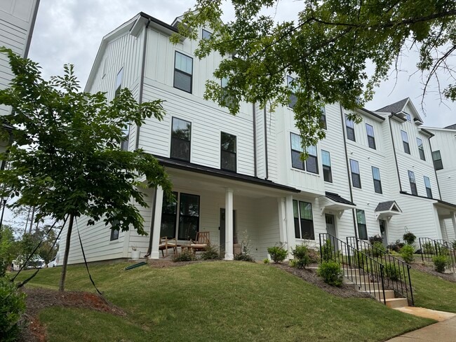 property at 614 District Ct