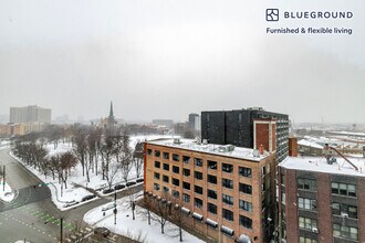 1400 W Randolph St, Unit FL10-ID1353 in Chicago, IL - Foto de edificio - Building Photo