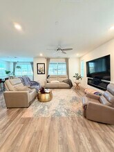 6734 Ishan St in Tracy, CA - Building Photo - Building Photo