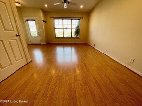 1114 E Breckinridge St in Louisville, KY - Building Photo - Building Photo