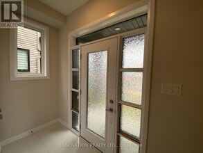 213 Invention Blvd in Ottawa, ON - Building Photo - Building Photo