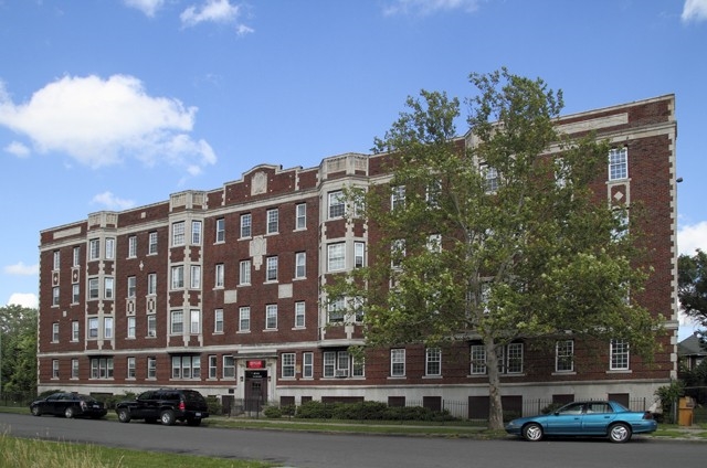 Viceroy Apartments on Heritage Place in Detroit, MI - Foto de edificio - Building Photo