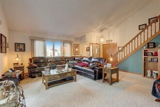 1633 Sapphire Way in Sun Prairie, WI - Building Photo - Building Photo