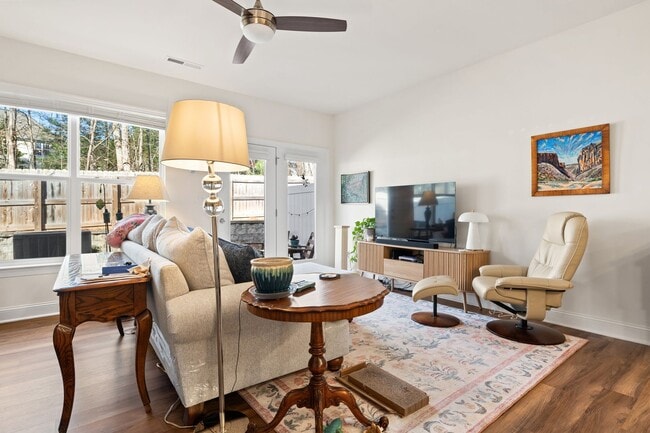 405 Lionel St in Durham, NC - Building Photo - Building Photo