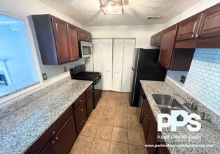 801 Countryside Pl in Smyrna, GA - Building Photo - Building Photo