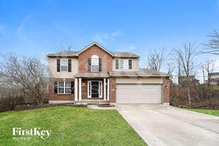 103 Sydneys Ct in Burlington, KY - Building Photo