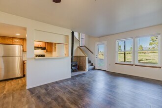 21 W Golf Pl in Pagosa Springs, CO - Building Photo - Building Photo