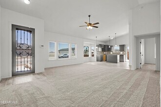 1060 Summer Rain St in Horizon City, TX - Building Photo - Building Photo