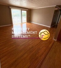 881 E Maple Vw Dr in Salt Lake City, UT - Building Photo - Building Photo