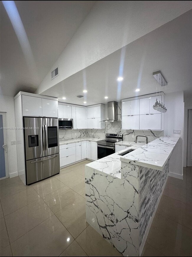 20521 SW 125th Ave in Miami, FL - Building Photo - Building Photo