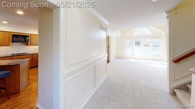 18182 Blue Heron Dr W in Northville, MI - Building Photo - Building Photo