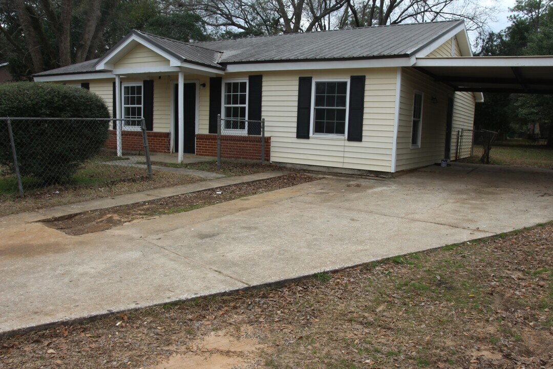 413 Vick St in Albany, GA - Building Photo