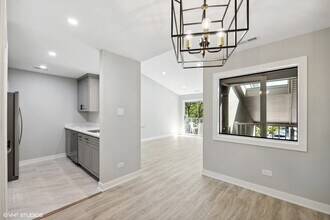 47 Orchard Terrace in Lombard, IL - Building Photo - Building Photo