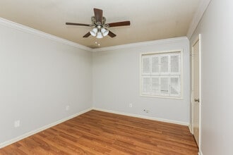 5606 Warwick Dr in Jackson, MS - Building Photo - Building Photo