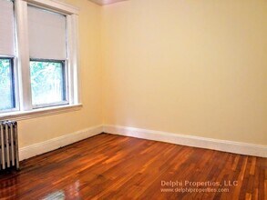 5 Lothian Rd in Boston, MA - Building Photo - Building Photo