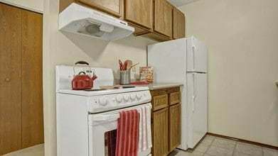 Forest Grove Village in Prince Albert, SK - Building Photo - Interior Photo