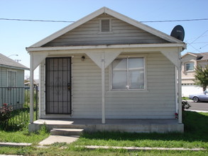 1764 Harbor Ave in Stockton, CA - Building Photo - Building Photo