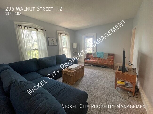 296 Walnut St in Lockport, NY - Building Photo - Building Photo
