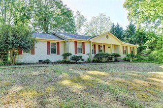 2628 Whitehurst Dr in Marietta, GA - Building Photo - Building Photo
